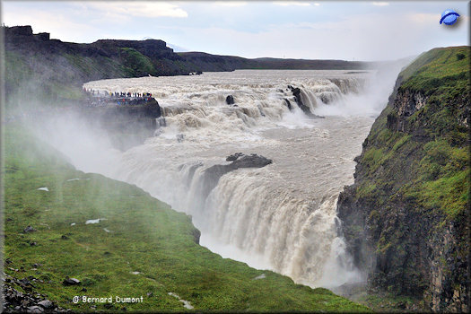 Gullfoss waterfall