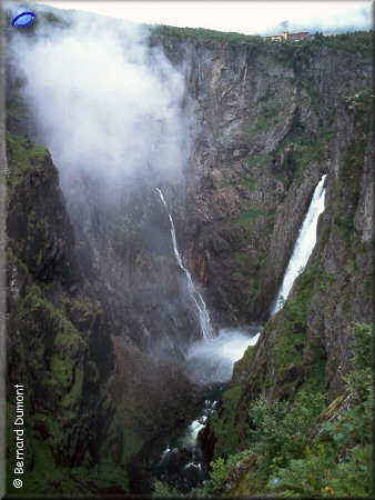 Double waterfall