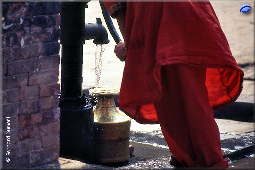 Patan, fountain