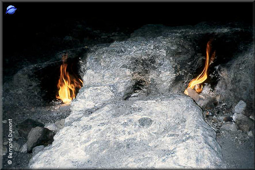 "Eternal flames" at Chimaera